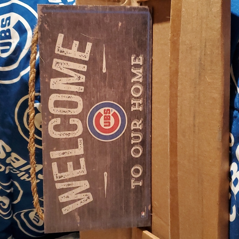 Cubs sign